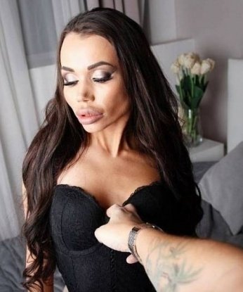 София, 32 года